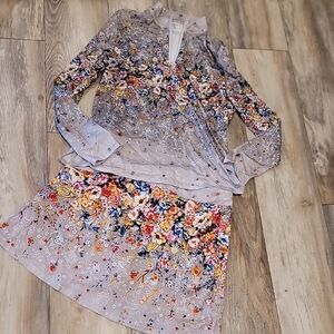 So Pretty NWT Gold Outfit